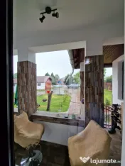Casă cu piscină de vânzare – Răzvad, Dâmbovița