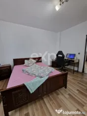 Casă cu piscină de vânzare – Răzvad, Dâmbovița