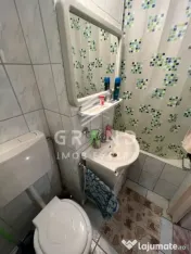 Cameră de închiriat într-un apartament cu 2 camere | Măn