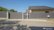 Casă nouă în Tărlungeni, curte însorită și vedere ... 