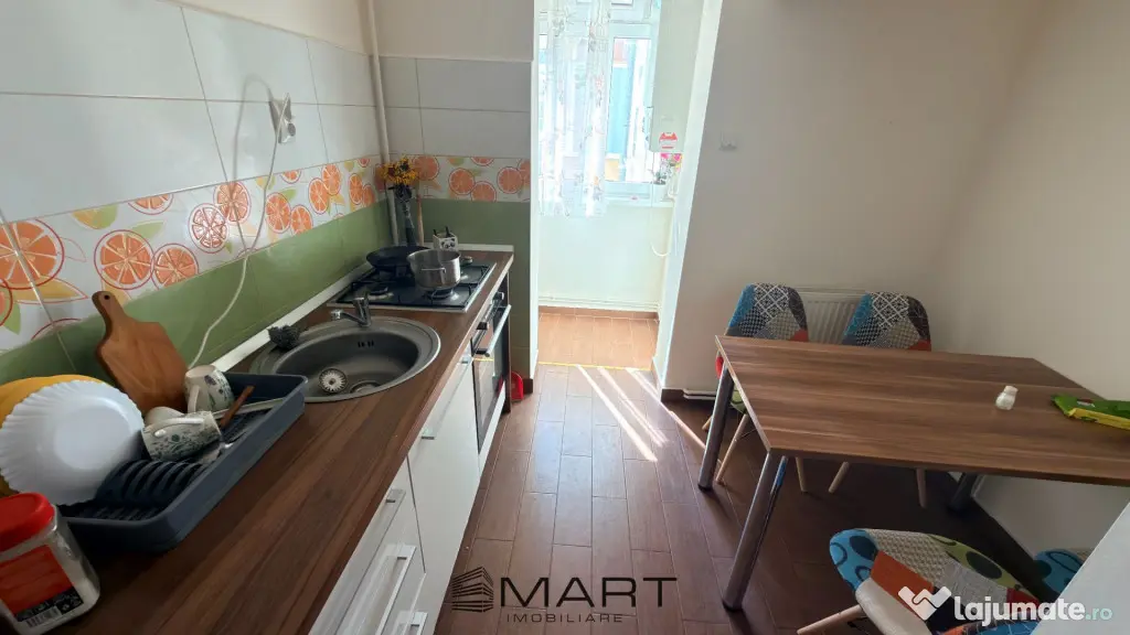 Apartament 3 camere decomandate zona Strand