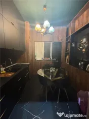 Vila interbelica, elegant renovata (2024), Garaj propriu, Mo