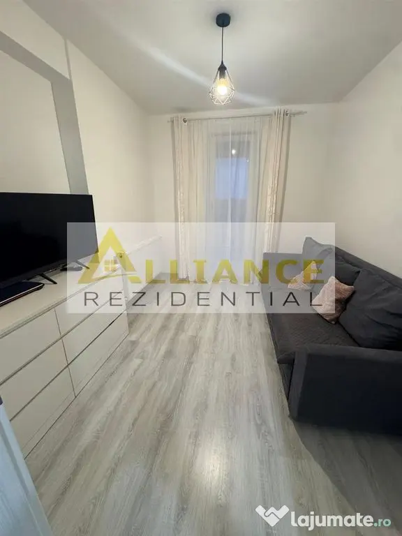 APARTAMENT 3 CAMERE DE VANZARE - COMPLEX PALM RESIDENCE