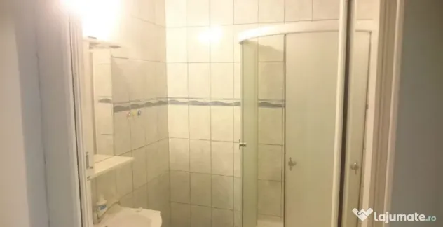 Apartament 2 camere confort 1 zona Garii, etaj 4 cu pod.