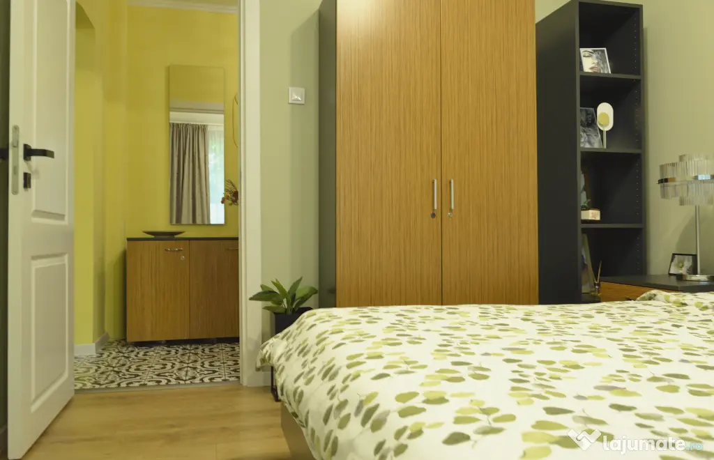 Inchiriez apartament 2 camere Moderne Drumul Taberei 4 min. Metrou Valea Ialomiței Etaj 2/4
