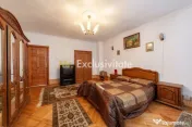 Casa Centrala Pitesti - Strada Traian 