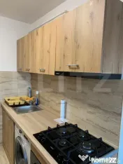 Apartament cu 2 camere, 42mp+2mp balcon, zona Dambovita 