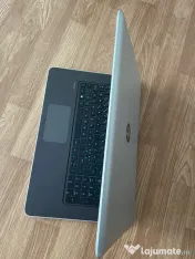 Laptop HP Slim Display 17,3 Led,5gb ram m. 