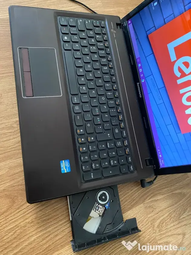Lenovo intel core i5,Display 15,6,Wind 10,6gb ram,250gb m