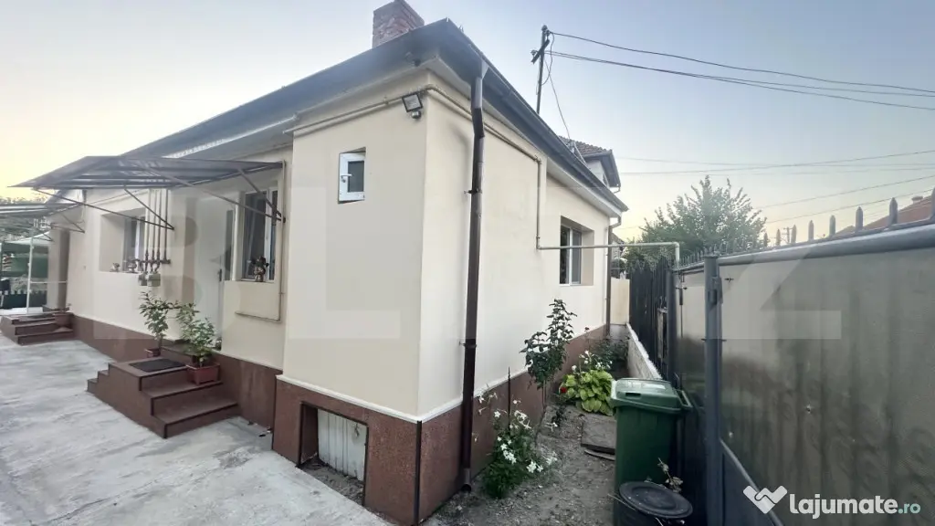 EXCLUSIVITATE ! Casă ultracentrală complet renovată în O