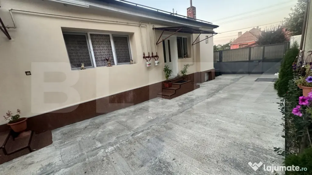 EXCLUSIVITATE ! Casă ultracentrală complet renovată în O