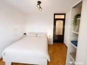 Apartament 2 camere, decomandat, Parcare, 54mp, Zona UMF 