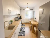Apartament 2 camere, decomandat, Parcare, 54mp, Zona UMF 