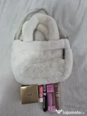 set geanta Sephora și machiaje 