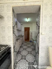 Apartament de vanzare, 2 camere decomandate, etaj 1, loc de 