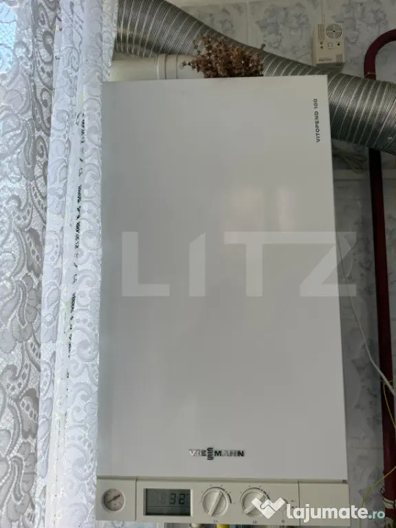 Apartament de vanzare, 2 camere decomandate, etaj 1, loc de