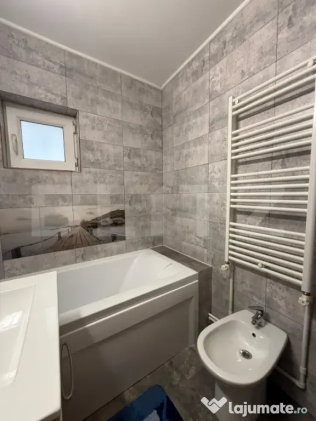 Apartament de vanzare, 2 camere decomandate, etaj 1, loc de