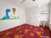 Casa cu destinație comercială, 160 mp, parcare privata, zo 