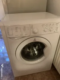Mașină de spălat Indesit