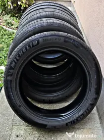 Anvelope de vara Michelin-4 buc. folosite 280 km: DOT 08/26 235/50/R19 99V