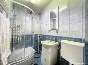 2-Room Apartment, Mid-Level Floor, Balcony, P-ta Mihai Vitea 
