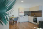 De vânzare apartament cu 2 camere și parcare - Grand Hill Residence 