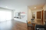 De vânzare apartament cu 2 camere și parcare - Grand Hi... 