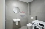 De vânzare apartament cu 2 camere și parcare - Grand Hi... 