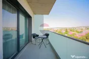 De vânzare apartament cu 2 camere și parcare - Grand Hi... 