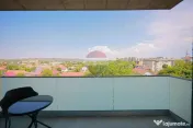 De vânzare apartament cu 2 camere și parcare - Grand Hi... 