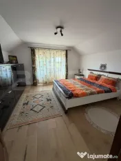 Casă cu etaj , complet renovată, mobilată și utilată ??