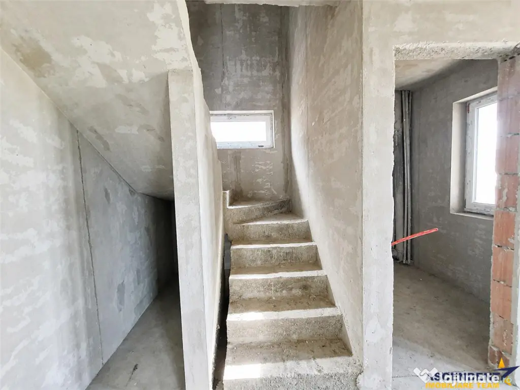 Resedinta noua Sanpetru–Bod, pe 500 mp, eficienta energ...