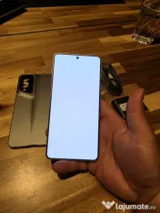 Telefon de colectie Samsung S25 Edge 256gb Snapdragon Procesor 