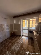 Apartament 4 camere, 72 mp, balcon închis, Micro 5 – Târ 