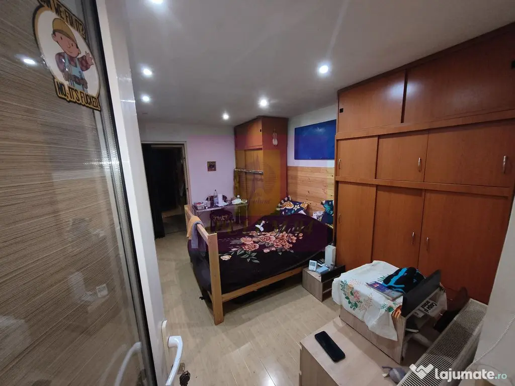 Studio cu curte proprie 25 mp PARC IOR BABA NOVAC - COMIS...