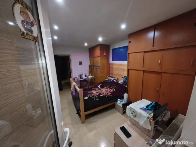 Studio cu curte proprie 25 mp PARC IOR BABA NOVAC - COMIS...