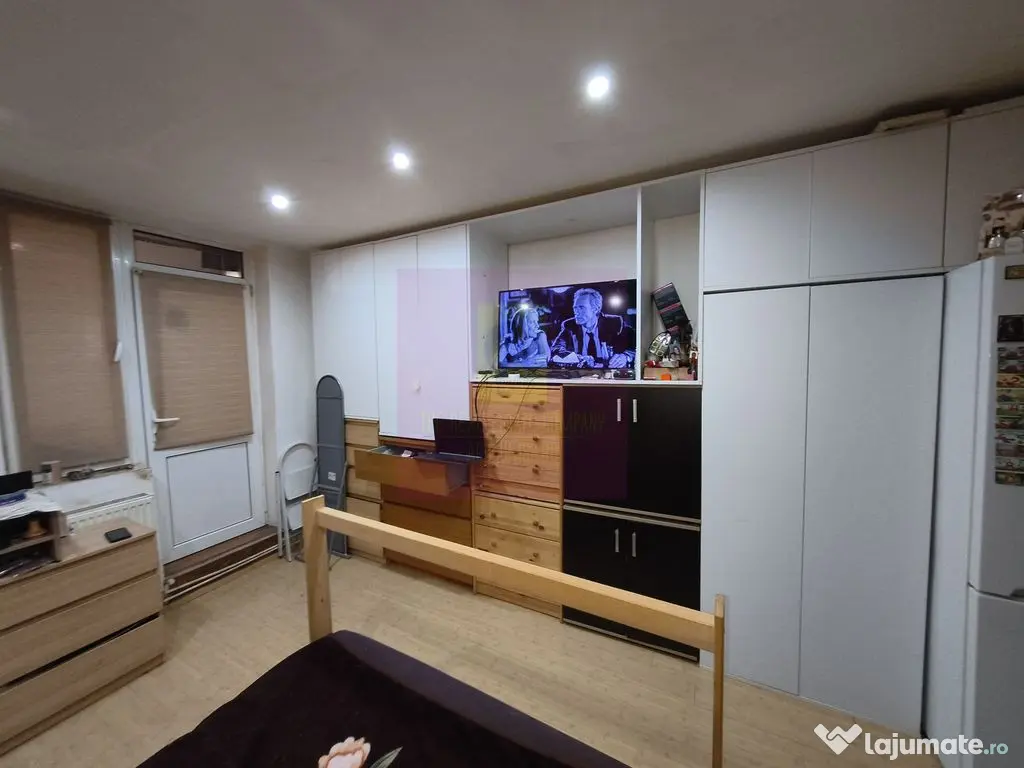 Studio cu curte proprie de 25 mp, lângă Parcul IOR