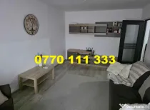 - Apartament 3 camere decomandat, zona Garii.