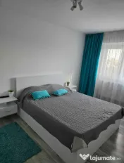 - Apartament 3 camere decomandat, zona Garii. 