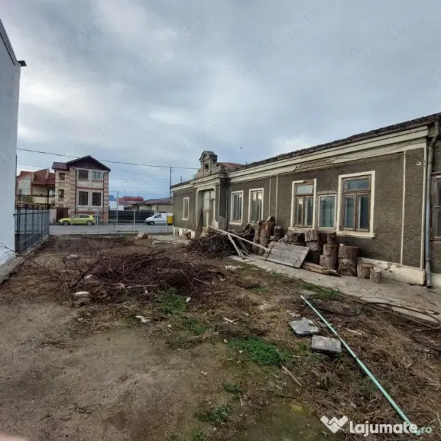 VAND TEREN DE CASA