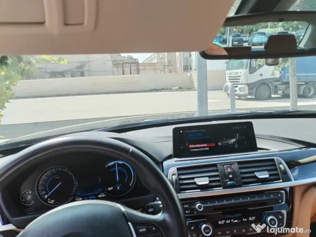 BMW SERIA 3 318I