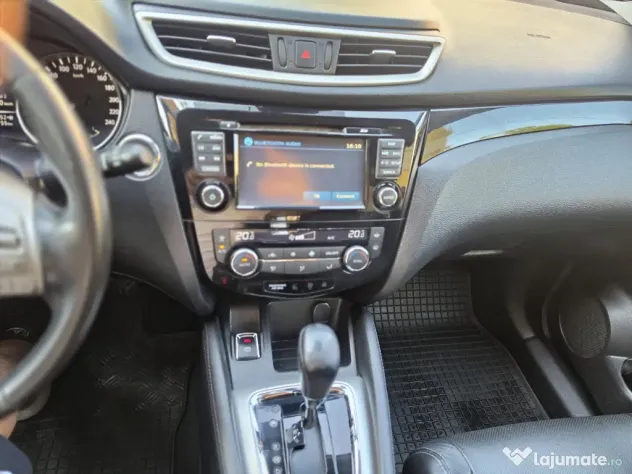 Vând Nissan Qashqai J11 1.6 DCI X-Tronic TEKNA