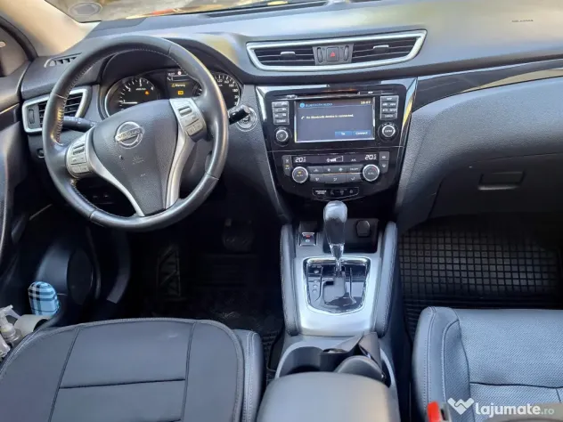 Vând Nissan Qashqai J11 1.6 DCI X-Tronic TEKNA