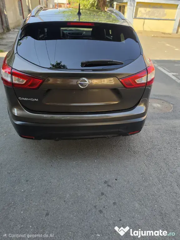 Vând Nissan Qashqai J11 1.6 DCI X-Tronic TEKNA