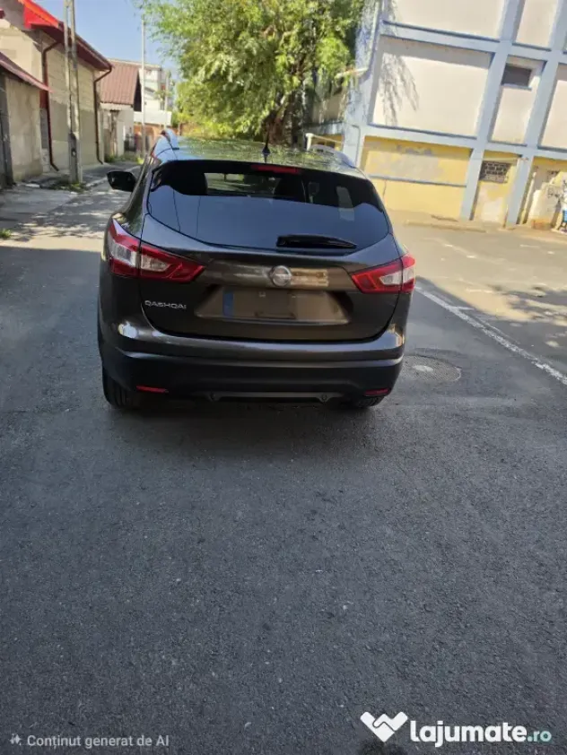 Vând Nissan Qashqai J11 1.6 DCI X-Tronic TEKNA
