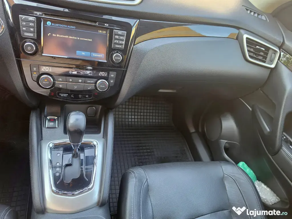 Vând Nissan Qashqai J11 1.6 DCI X-Tronic TEKNA