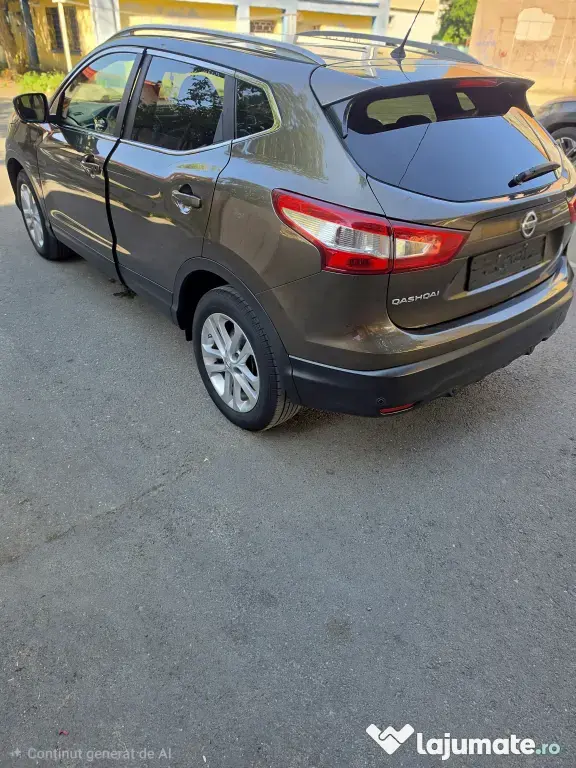 Vând Nissan Qashqai J11 1.6 DCI X-Tronic TEKNA