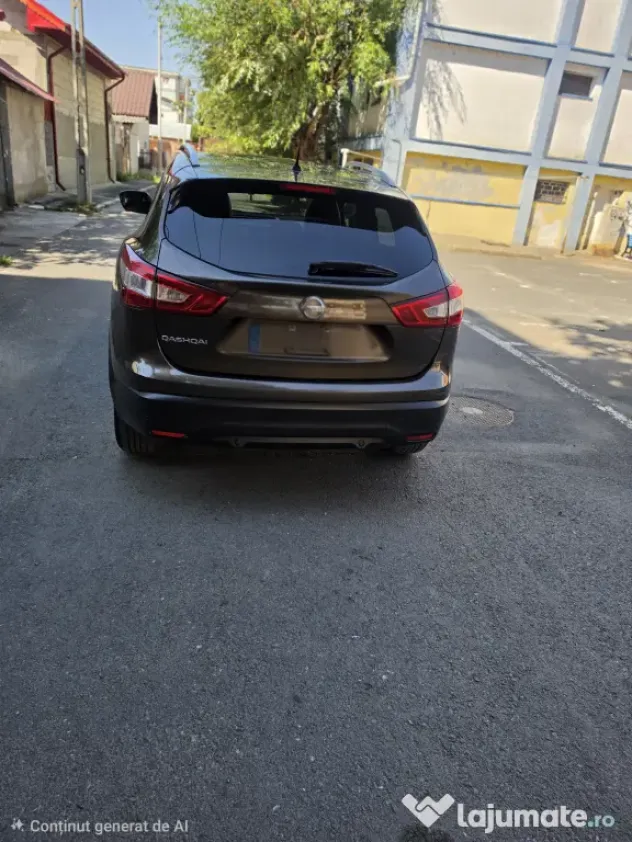 Vând Nissan Qashqai J11 1.6 DCI X-Tronic TEKNA