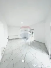 Spațiu comercial stradal de inchiriat 