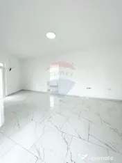 Spațiu comercial stradal de inchiriat 